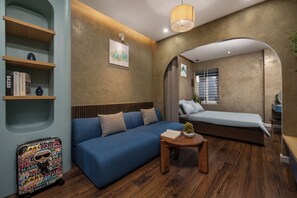 Deluxe Studio, 1 King Bed | Premium bedding, individually decorated, blackout drapes, soundproofing - Q Apartment Da Nang (Da Nang)