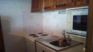 Frigorifero, microonde, forno