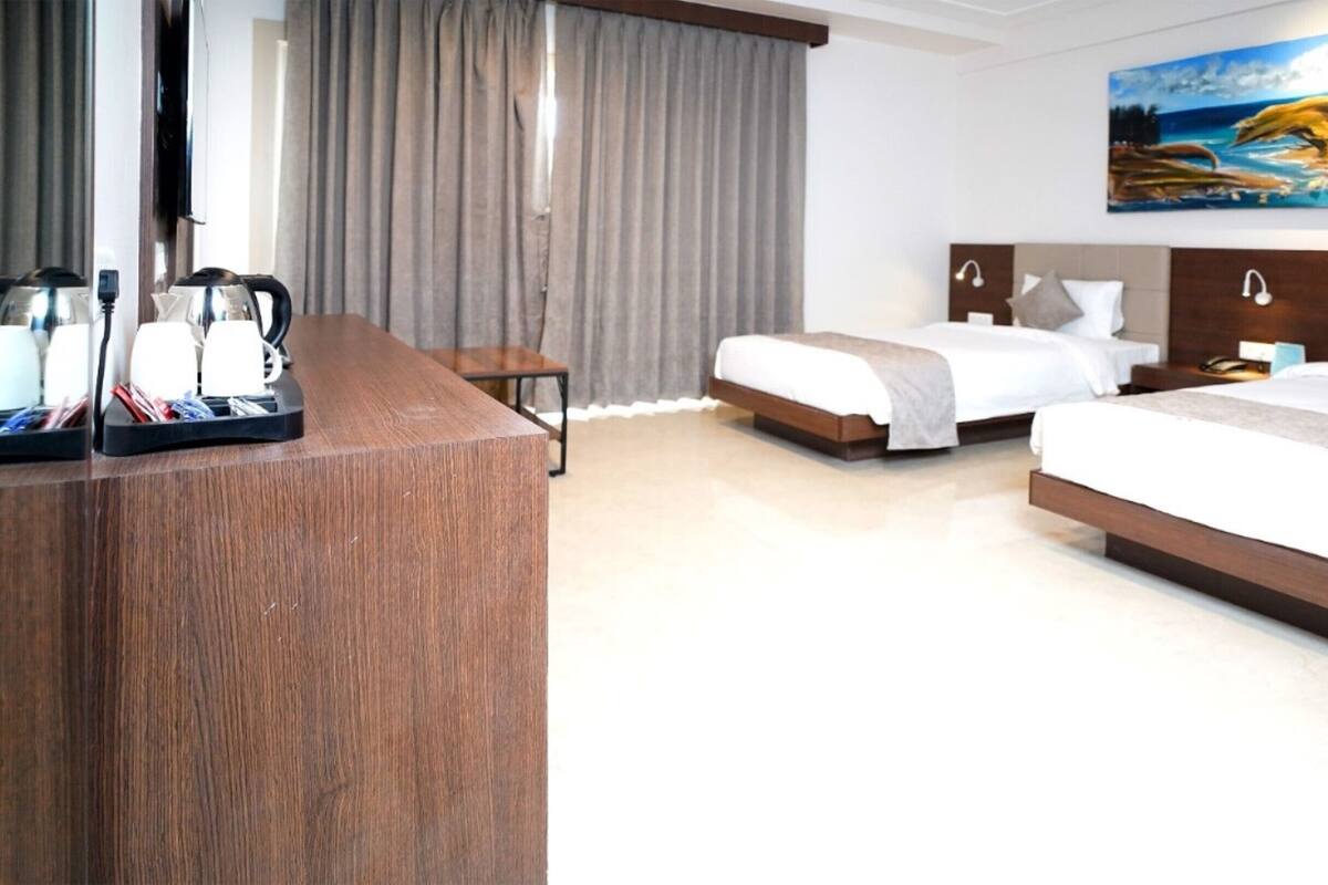 Free WiFi, bed sheets