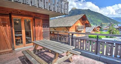 Beautiful renovated apartment close to Morzine center