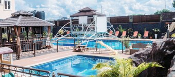 Aaron's Place Luxury Apartments & Rooms