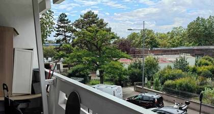 Appartement T2, 50 m2 à 20 Minutes de Paris Saint Lazare en Train