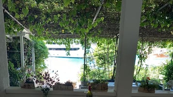 Appartement (Guest House Green Corner Supetarska D) | Vue depuis lâhĂ©bergement