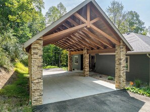 Exterior - Lodge at Hilton's Hideaway (Dover)