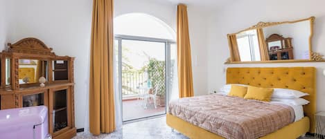 In-room safe, blackout drapes, WiFi (free), individually furnished