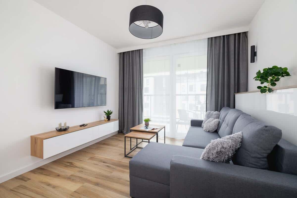 Televisión, oficina