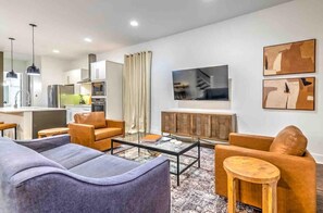 TV, offices - Stunning 4BR Gulch Home w/16 Beds! Skyline Views! (Nashville)