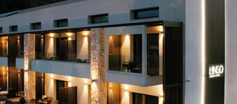  LAN-GO LUXURY LIVING