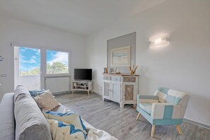 Living area - Villa Ulivi private Pool & Lake View (San Felice del Benaco)