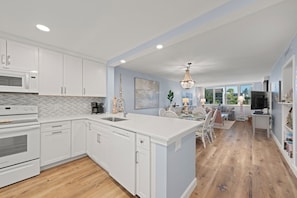 Fridge, microwave, oven, stovetop - Loggerhead Cay 242: Beautiful Beachside Condo! (Sanibel)