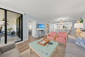 Smart TV - Loggerhead Cay 242: Beautiful Beachside Condo! (Sanibel)