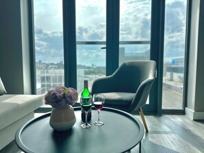 Elite-huoneisto | 2 makuuhuonetta, silitysrauta/-lauta, ilmainen Wi-Fi, vuodevaatteet