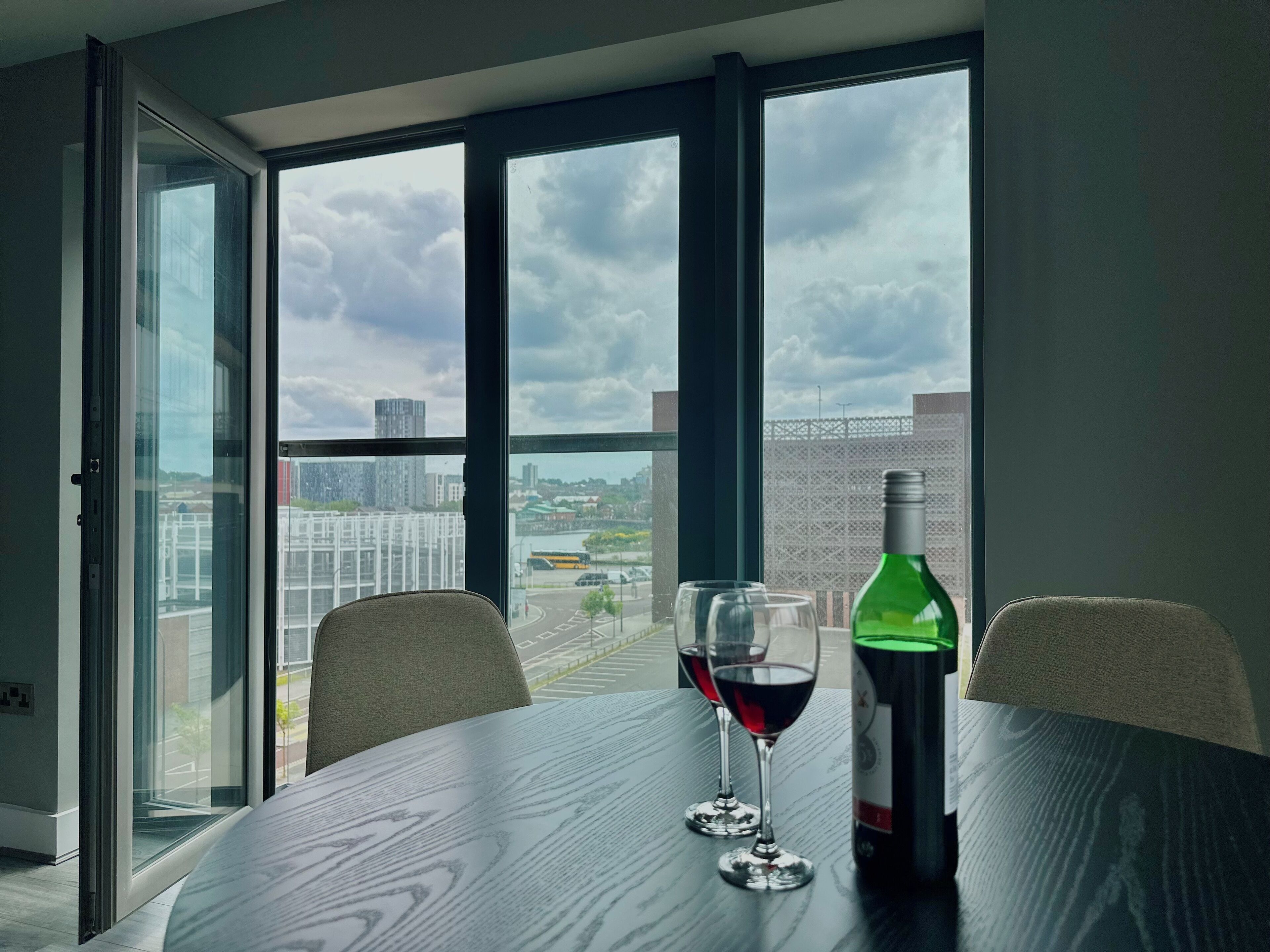 Deluxe Apartment