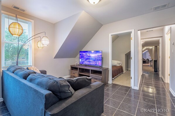 4 Schlafzimmer, Bügeleisen/Bügelbrett, WLAN, Bettwäsche