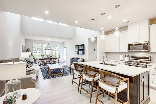 Interior - 5 Mi to Bethany Beach: Retreat w/ Pool Access (Millville)