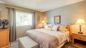 Apartment (1 Bedroom) | Interior