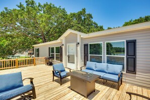House (3 Bedrooms) | Interior - Cedar Creek Reservoir Home w/ Private Boat Ramp! (Kemp)