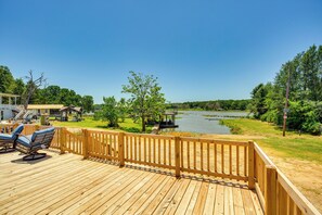 House (3 Bedrooms) | Interior - Cedar Creek Reservoir Home w/ Private Boat Ramp! (Kemp)