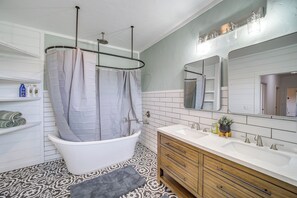 Rumah (3 Bedrooms) | Interior