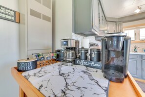 Cottage (2 Bedrooms) | Interior