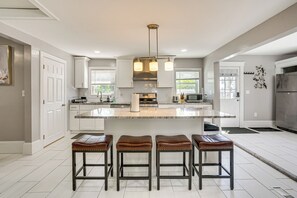 Microwave, oven, stovetop, dishwasher - Pet-friendly Lynn Home w/ Patio - 3 Mi to Beach! (Lynn)