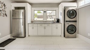Interior - Pet-friendly Lynn Home w/ Patio - 3 Mi to Beach! (Lynn)
