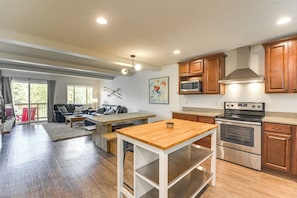 Apartment (2 Bedrooms) | Interior - Hike, Bike, Ski: Winter Park Condo w/ Deck (Winter Park)