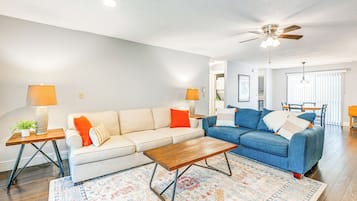 Apartment (1 Bedroom) | Interior