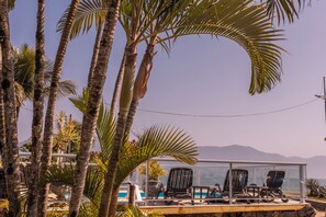 32-Zoll-Flachbildfernseher mit Kabelempfang