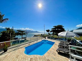 Televisión de pantalla plana