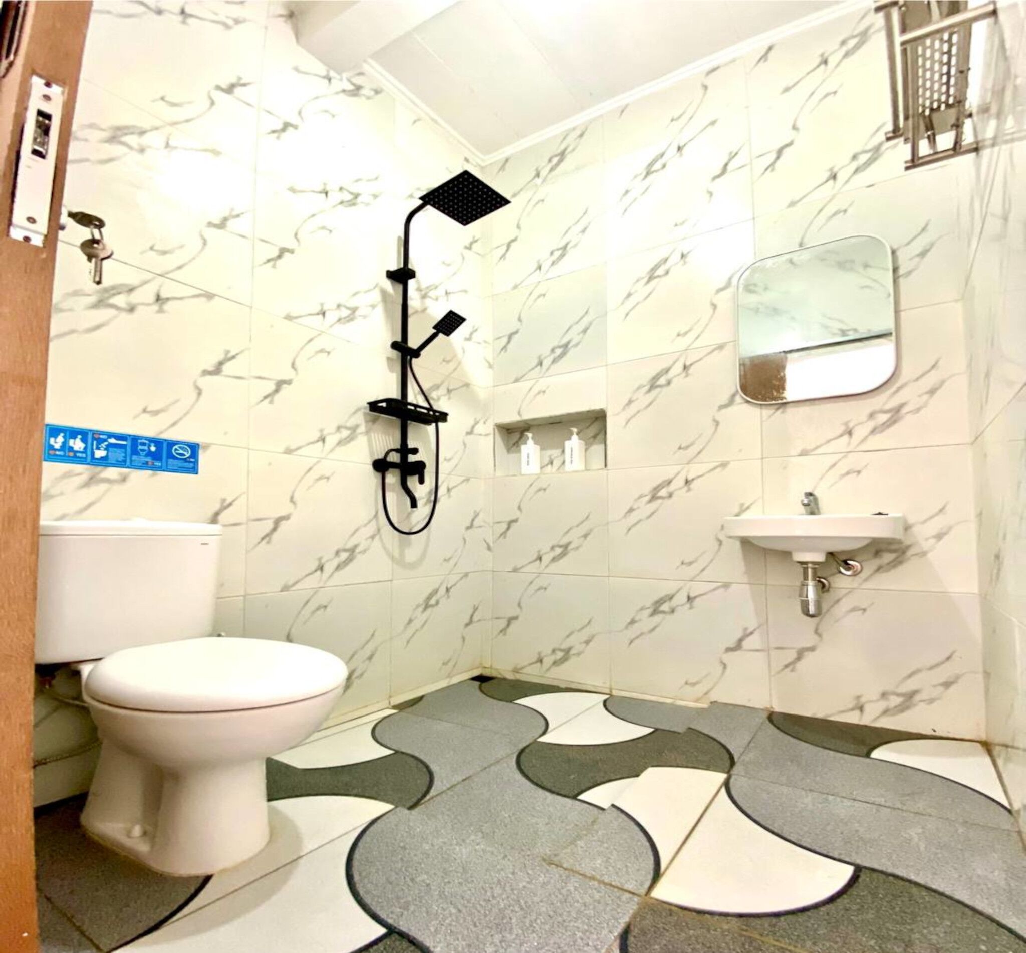 Familievilla, flere soverom, privat basseng | Bad