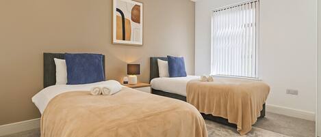 3 Schlafzimmer, Bügeleisen/Bügelbrett, kostenloses WLAN, Bettwäsche