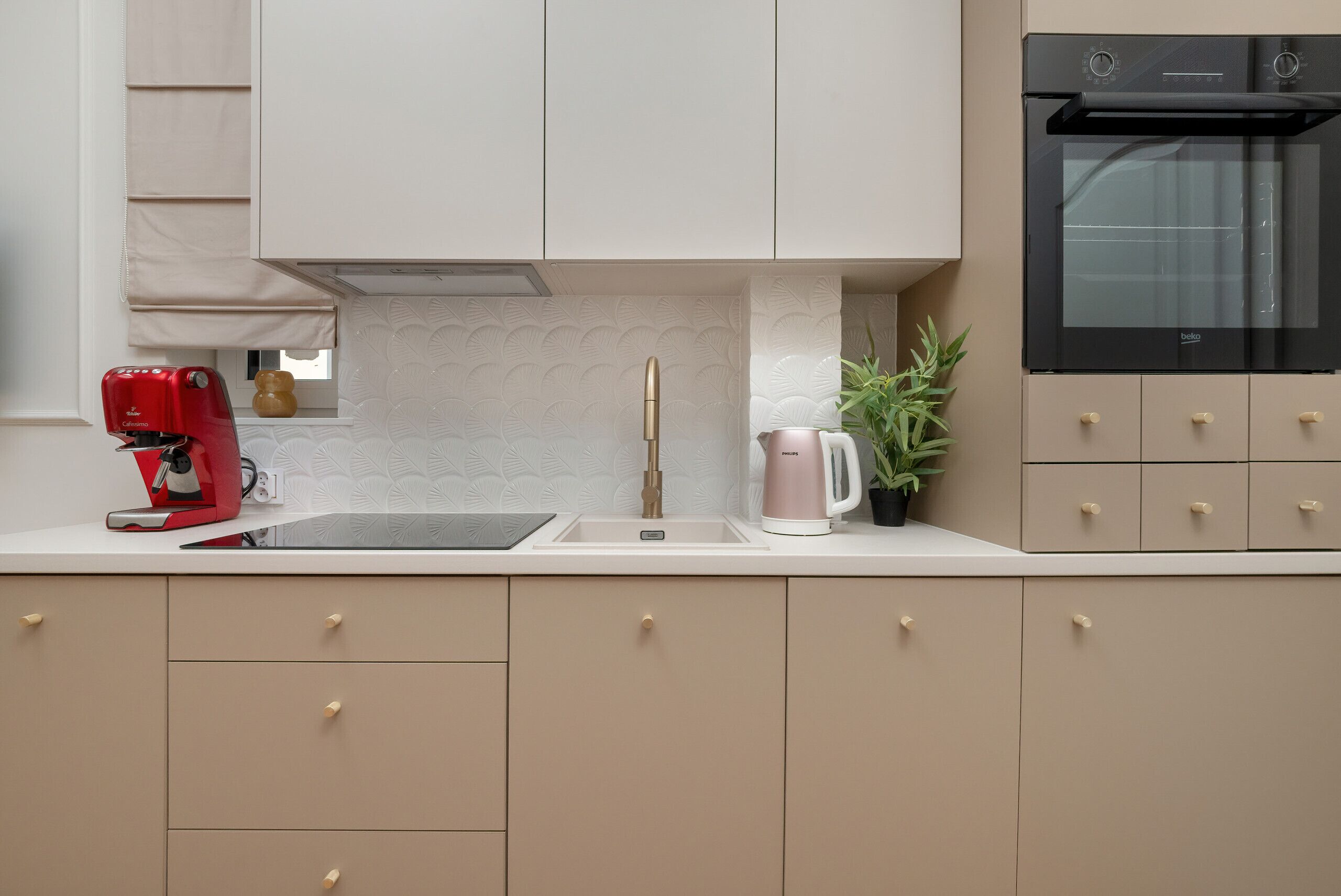 Dishwasher, coffee/tea maker, cookware/dishes/utensils