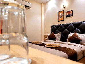Minibar, Schreibtisch, Bügeleisen/Bügelbrett, kostenloses WLAN