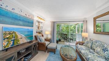 Condo, 2 Bedrooms | Living area | Smart TV