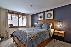 House, 4 Bedrooms - Whitetail Chalet 4 Bedroom Home (Killington)