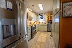 Hus - 3 sovrum | Eget kök | Kylskåp, ugn och kaffe- och tebryggare