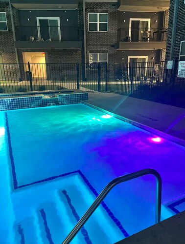 Your Cozy & Captivating Condo!