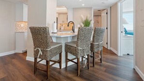 Dining - Beautiful Oceanfront 2BDR/2BA @ Peck Plaza 5SE (Daytona Beach)