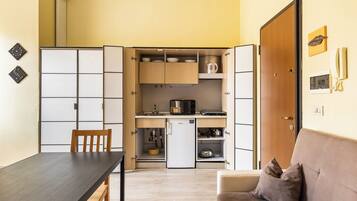 Standard-Apartment, 1 Queen-Bett und Schlafsofa | Wohnbereich