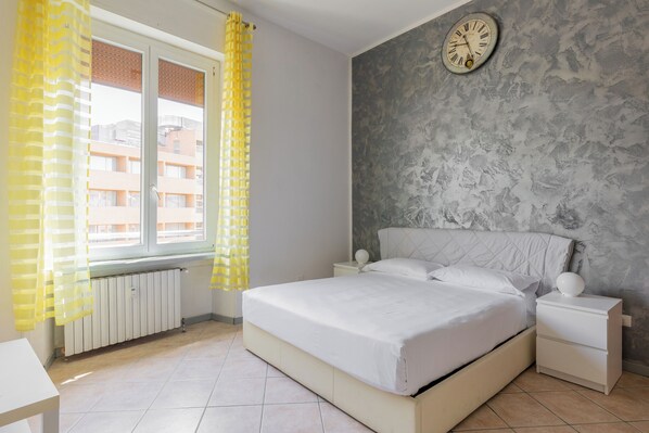 Basic Apartment | 1 bedroom, free WiFi, bed sheets - Gramsci 3 Studios by Wonderful Italy (Bologna)