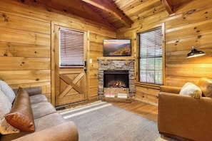 Smart TV, fireplace