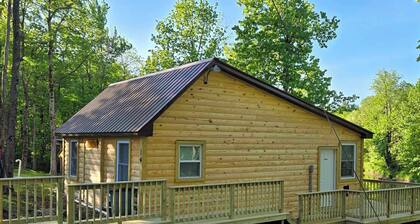 Cozy cabin in Brasher Falls, NY