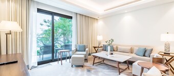 Waterfront 2BR Apartment in The Address Fujairah Residences Block C, Fujairah