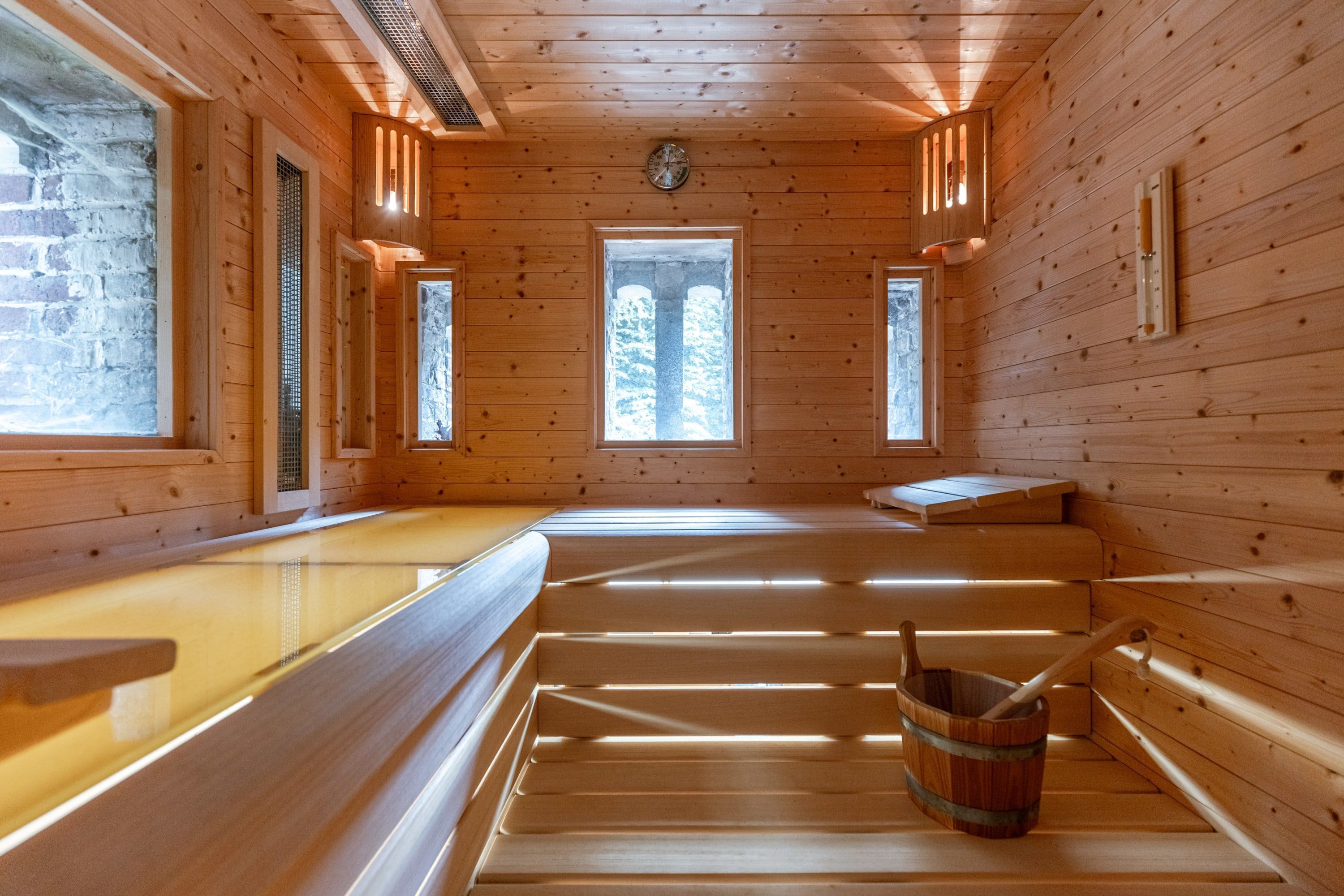 Apartment | 5 bedrooms, desk, Internet