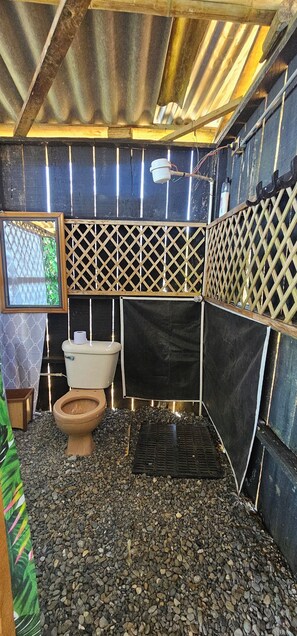 Economy kamer, uitzicht op de stad | Badkamer