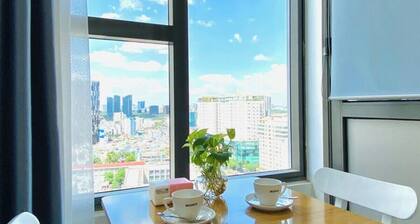 High-floor Corner Studio Free Pool Gym@ RiverGate