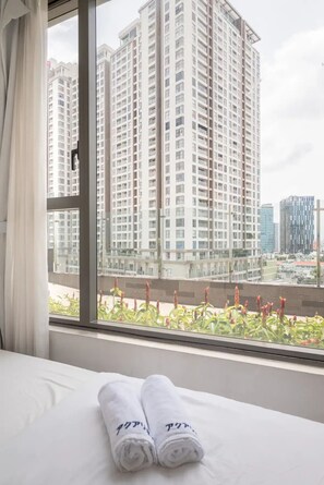 1 slaapkamer, een strijkplank/strijkijzer, wifi, beddengoed