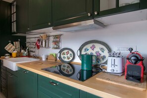 Fridge, microwave, oven, stovetop - La terrazza di Francesca   Salerno (SALERNO)