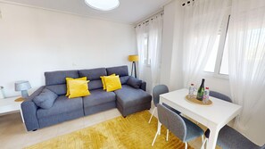 Unclassified image, 5 of 20, button